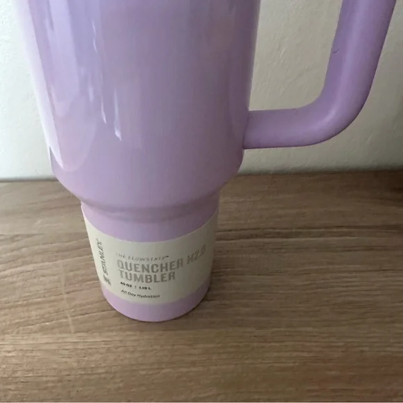Stanley Lavender 40oz Tumbler with Handle and Straw - Picture 3 of 4